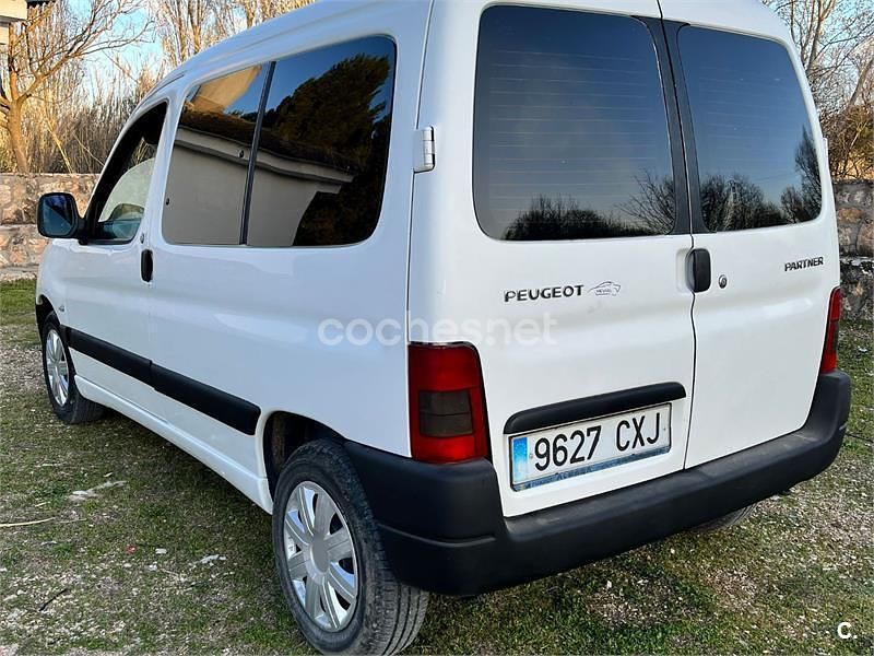 Usado Peugeot Partner Tepee Premium 90 CV (66 kW) 2009 Blanco Monovolumen