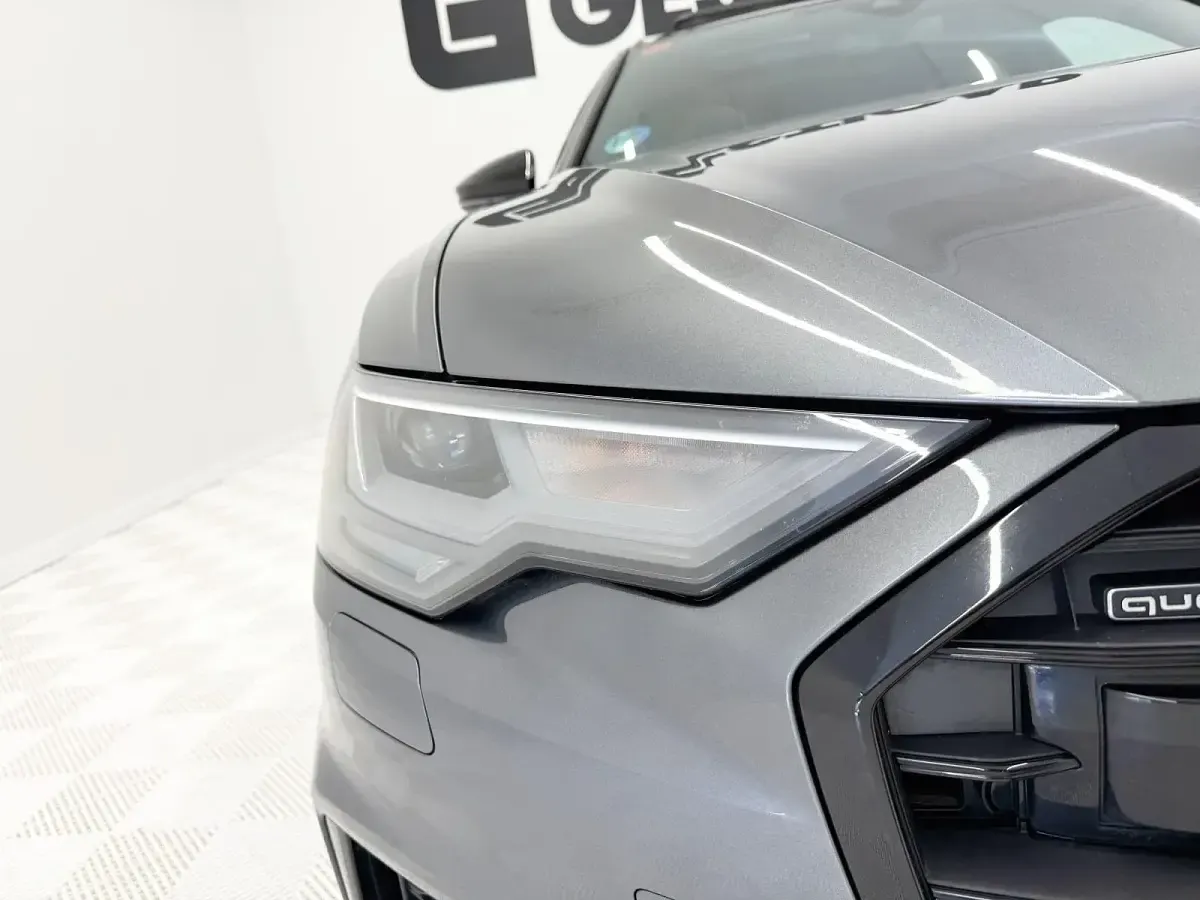 Usado Audi A6 Sport 232 CV (170 kW) 2021 Gris Familiar