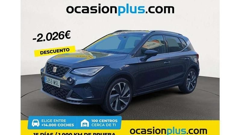 Gris Usado 2024 Seat Arona FR SUV | 19.512 € (Buen precio) - Imagen 1/4