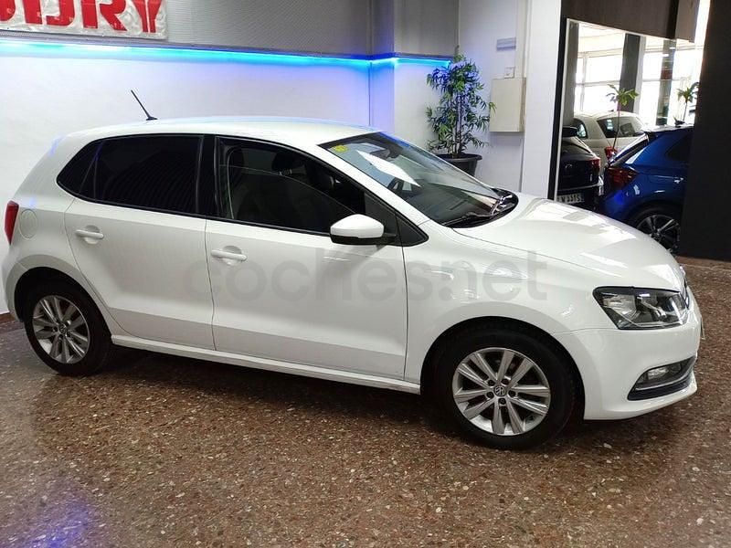 Usado VW Polo Advance 90 CV (66 kW) 2016 Blanco Berlina