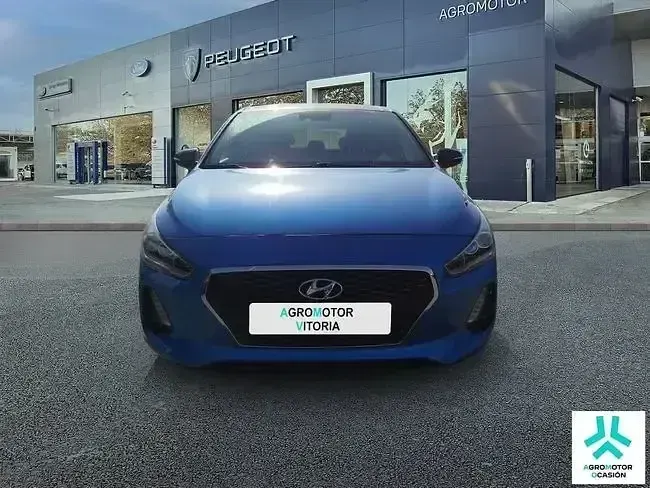 Usado Hyundai i30 Style 136 CV (100 kW) 2017 Azul Berlina