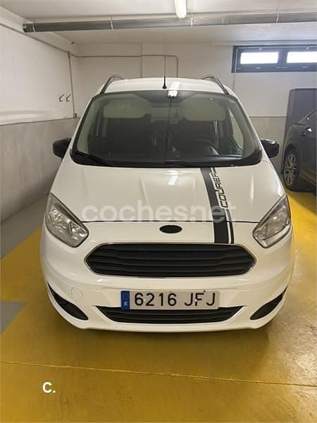 Blanco Usado 2015 Ford Tourneo Courier Trend Monovolumen | 8100 € (Caro) - Imagen 1/4