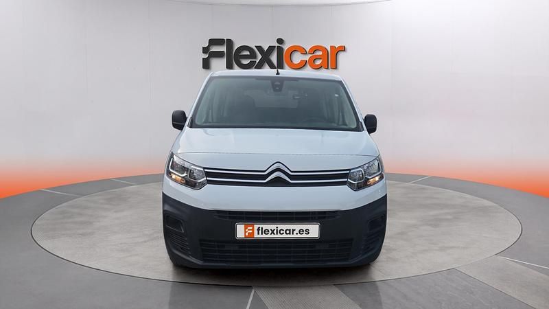 Usado Citroën Berlingo Shine 102 CV (75 kW) 2022 Blanco Monovolumen