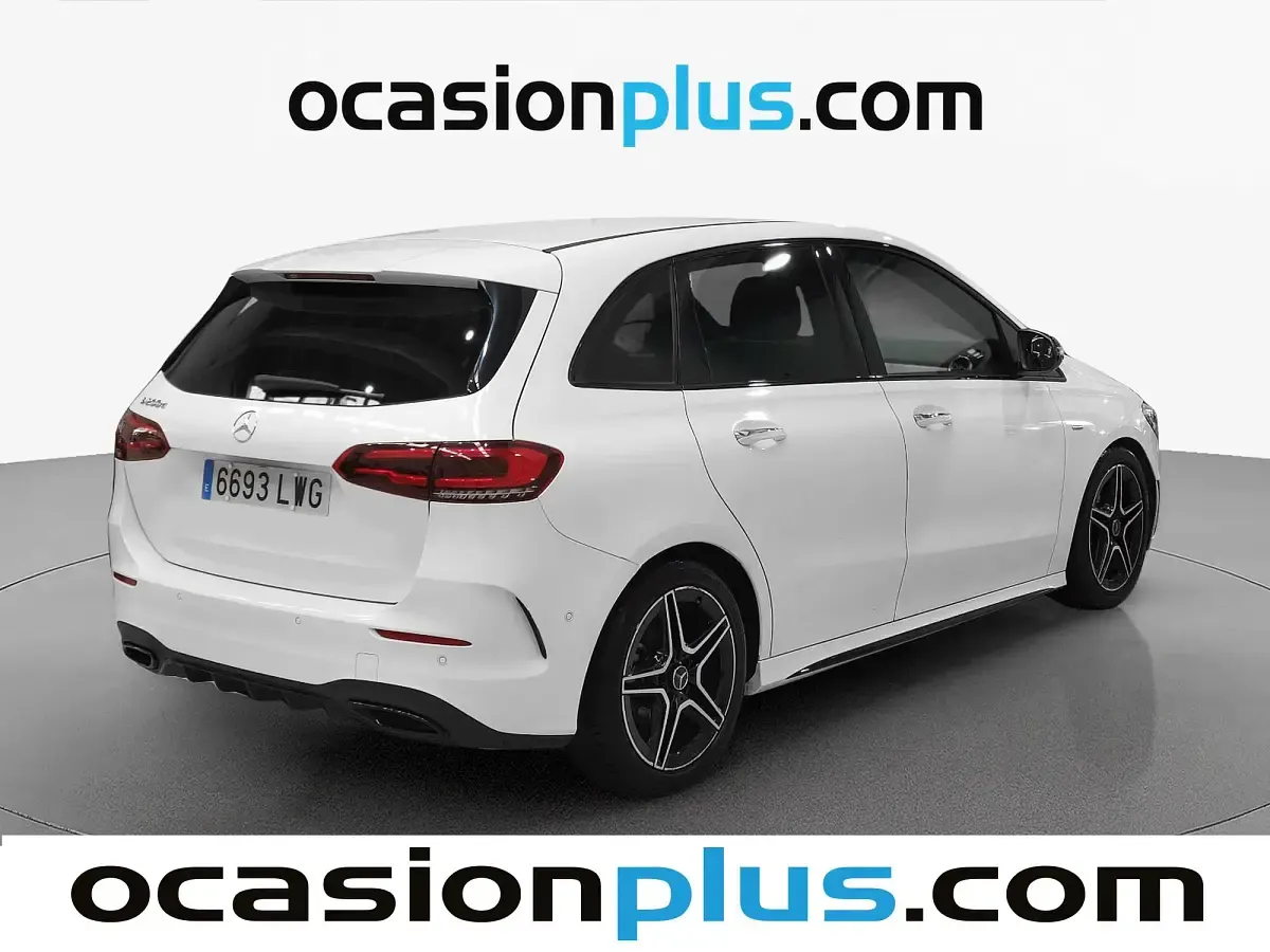 Usado Mercedes B200 AMG 150 CV (110 kW) 2022 Blanco Utilitario