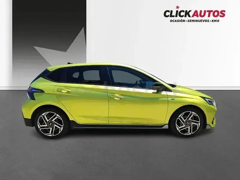 Usado Hyundai i20 N Line 79 CV (58 kW) 2025 Verde Utilitario
