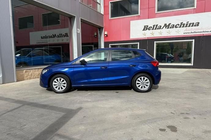 Usado Seat Ibiza Style Plus 80 HP (58 kW) 2020 Azul Citadino