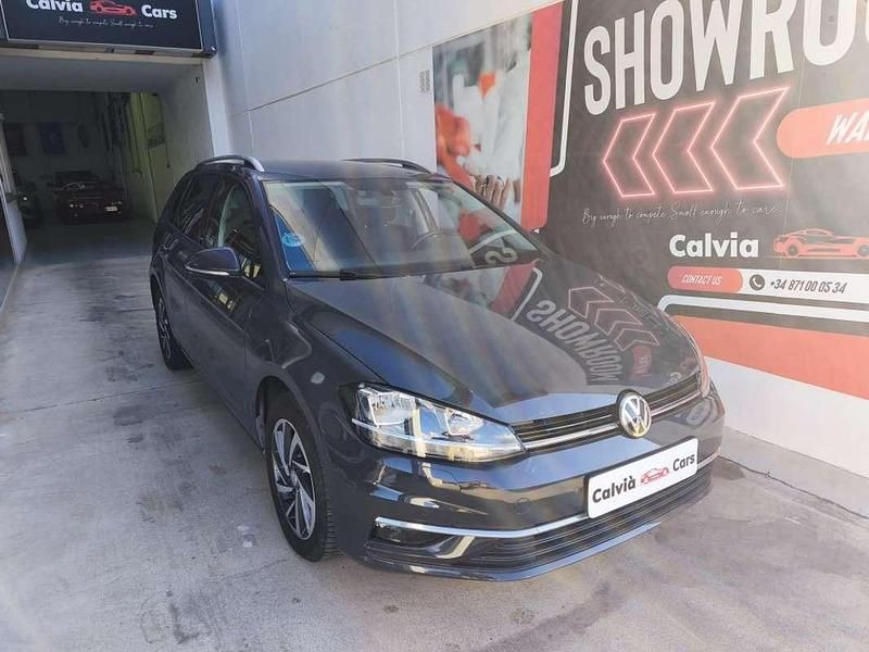 Usado VW Golf VII Business 116 CV (85 kW) 2018 Gris Familiar