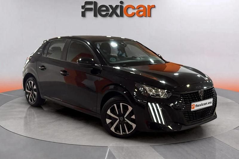 Usado Peugeot 208 Allure 102 CV (75 kW) 2024 Negro Utilitario