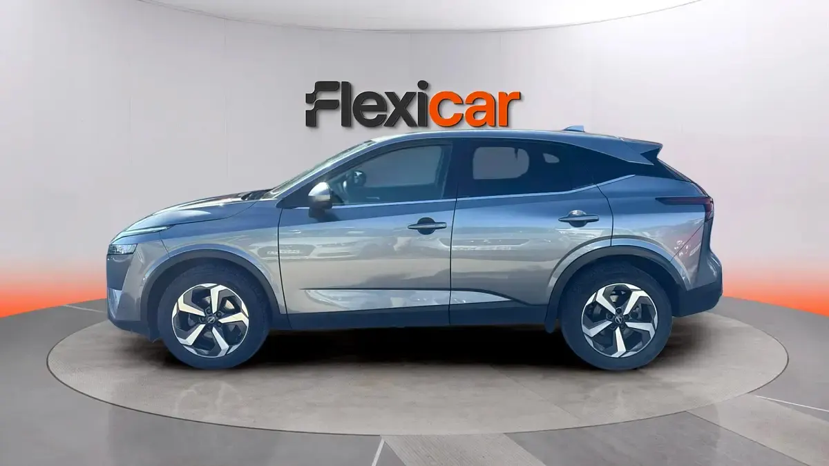 Usado Nissan Qashqai N-Connecta 140 CV (102 kW) 2023 Gris SUV