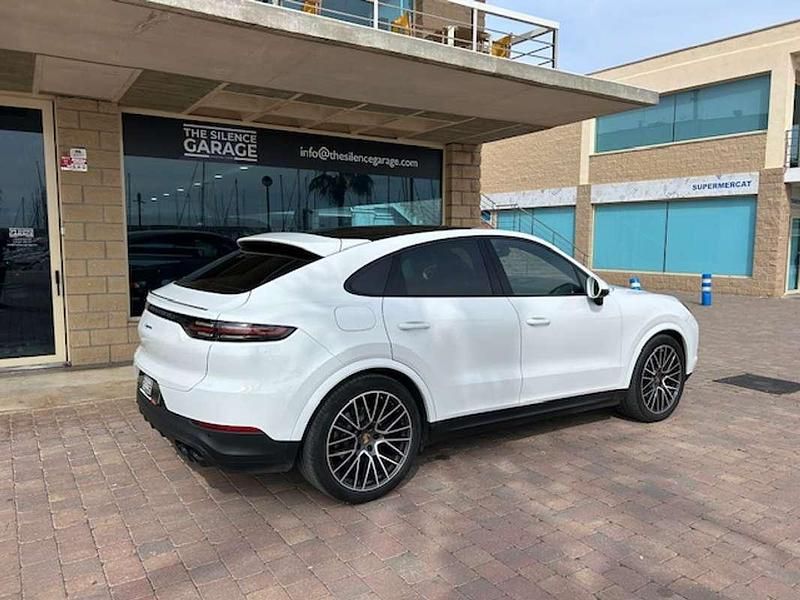 Usado Porsche Cayenne 353 CV (259 kW) 2023 Blanco SUV