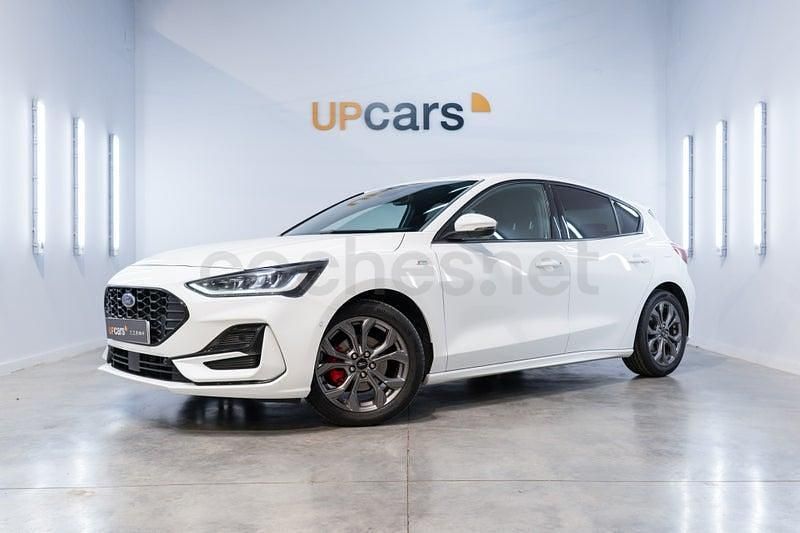 Usado Ford Focus ST-Line 125 CV (91 kW) 2022 Blanco Berlina