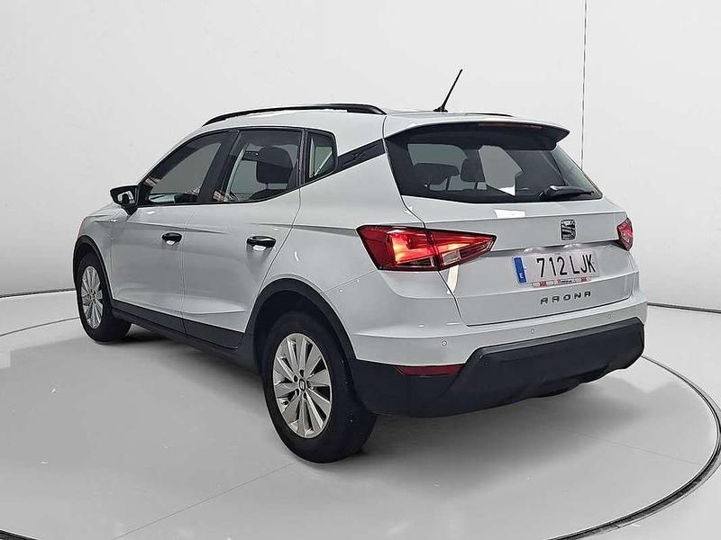 Usado Seat Arona Reference 95 CV (69 kW) 2020 Blanco SUV