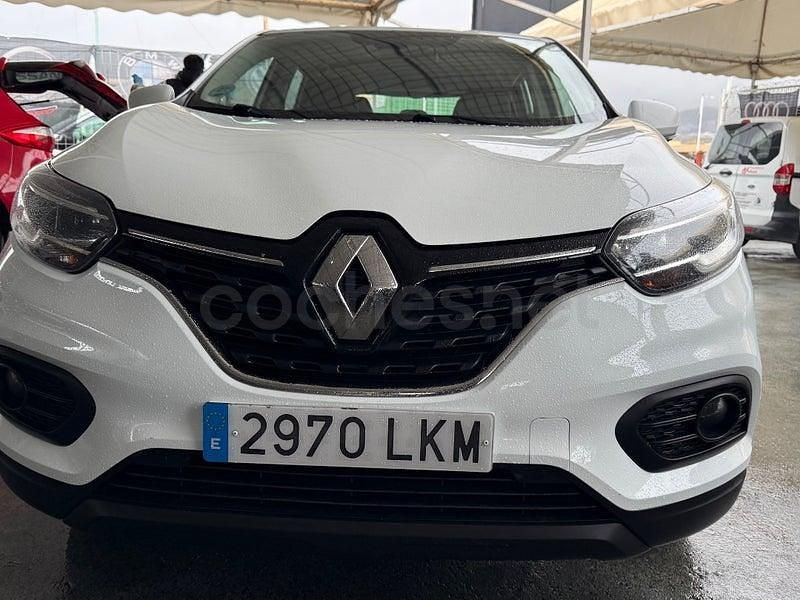 Usado Renault Kadjar Zen 115 CV (84 kW) 2021 Blanco SUV