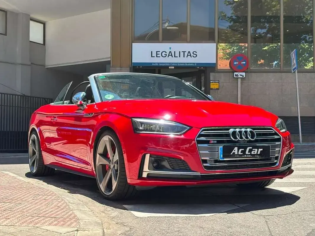 Usado Audi S5 Cabriolet 354 CV (260 kW) 2017 Rojo Descapotable