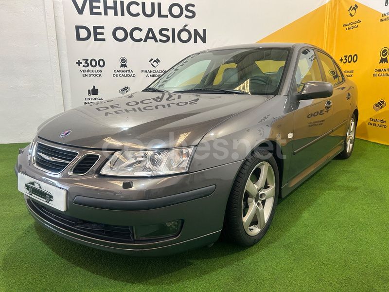 Gris / plata Usado 2006 Saab 9-3 Vector Berlina | 6990 € (Precio justo) - Imagen 1/4
