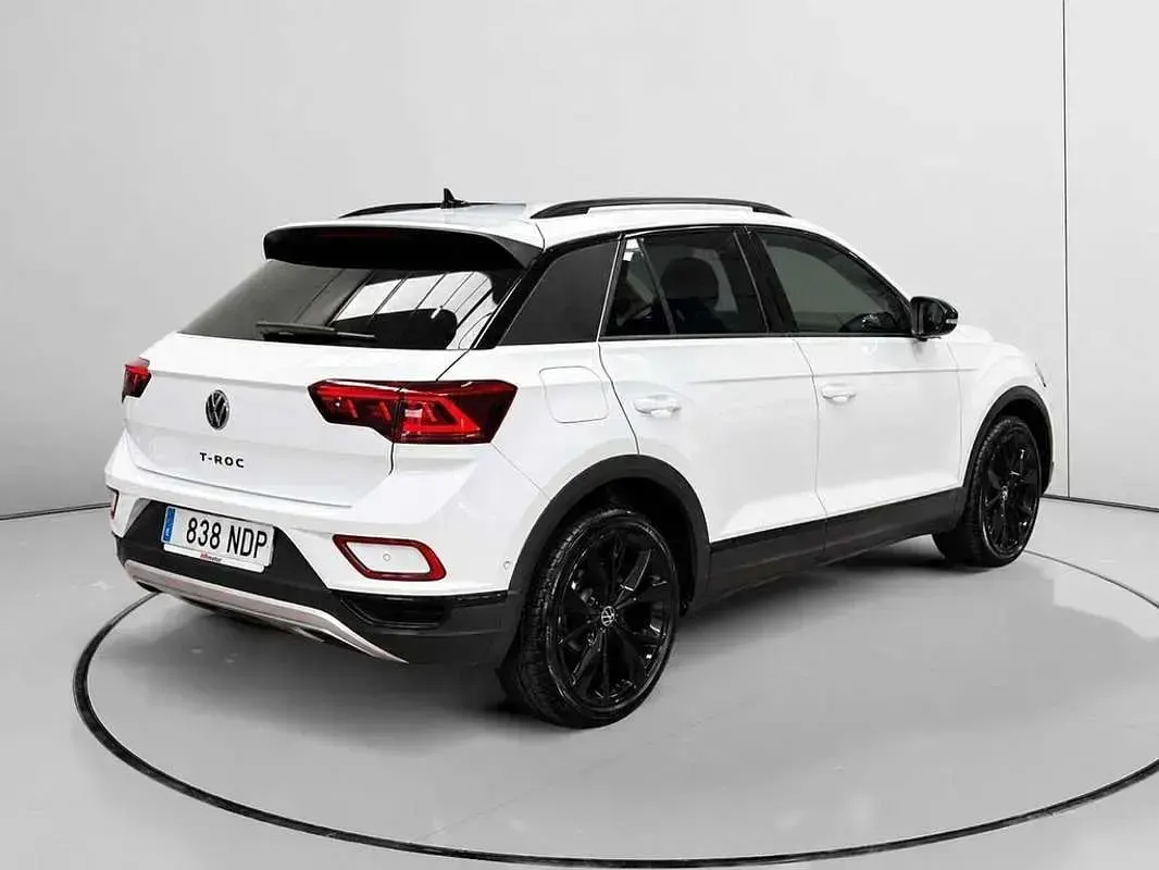 Usado VW T-Roc 150 CV (110 kW) 2025 Blanco SUV