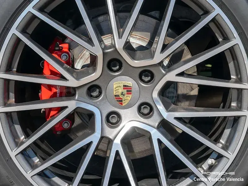Usado Porsche Cayenne 460 CV (338 kW) 2021 Blanco SUV