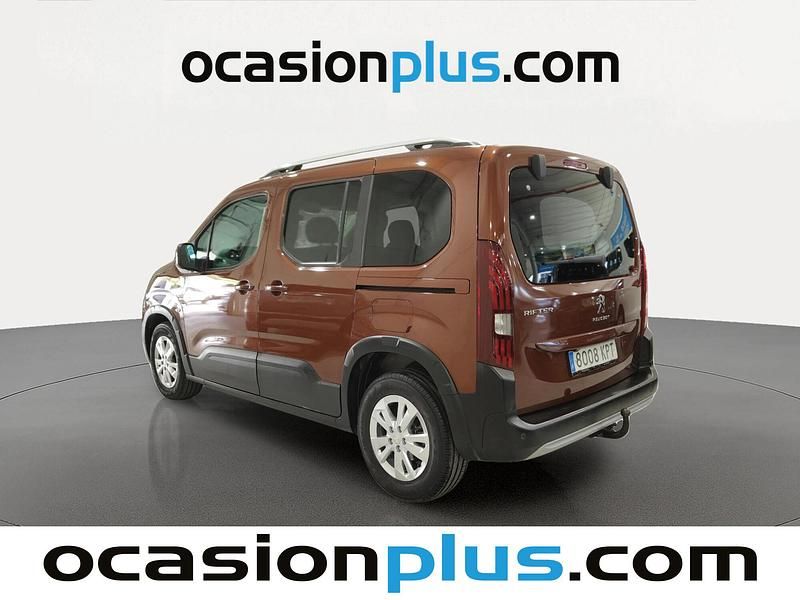 Usado Peugeot Rifter Allure 130 CV (95 kW) 2018 Marrón Monovolumen