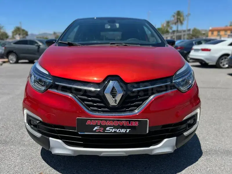 Usado Renault Captur LIMITED 90 CV (66 kW) 2018 Rojo SUV