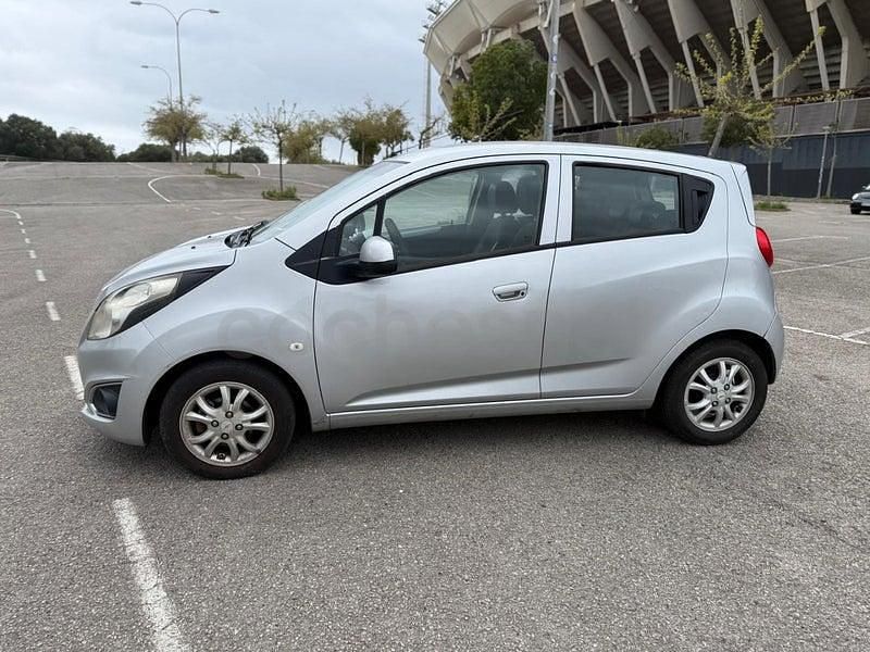 Usado Chevrolet Spark LS 68 CV (50 kW) 2013 Gris / plata Utilitario