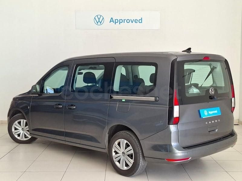Usado VW Caddy Maxi 116 CV (85 kW) 2025 Gris / plata Monovolumen