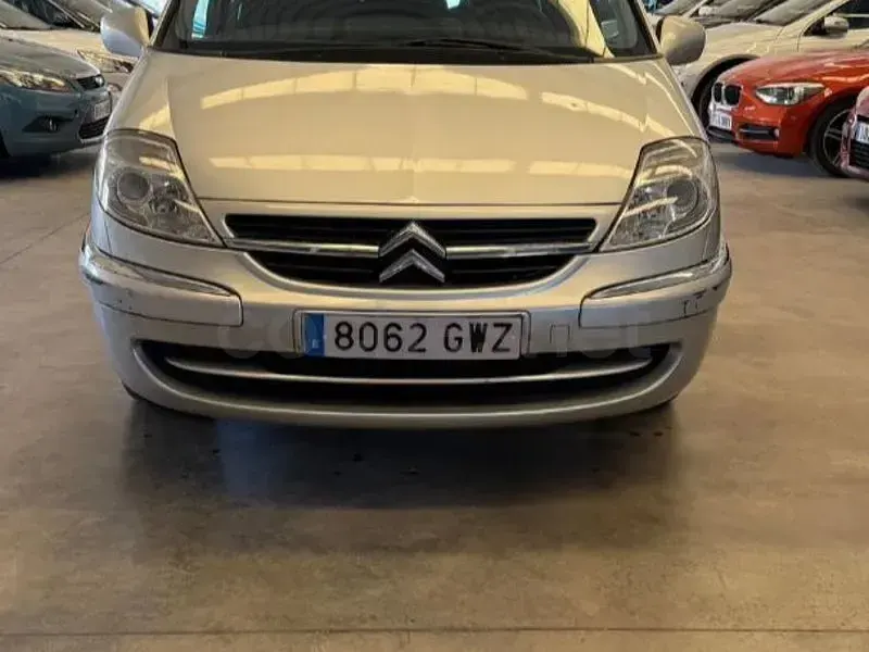 Usado Citroën C8 120 CV (88 kW) 2010 Gris / plata Monovolumen