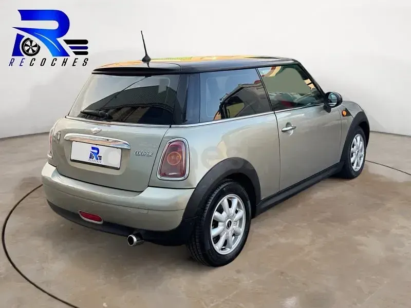 Usado Mini Cooper 120 CV (88 kW) 2007 Beige Utilitario