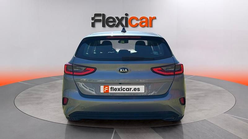 Usado Kia Ceed 140 CV (102 kW) 2020 Gris Utilitario