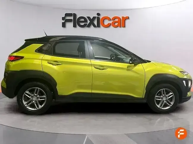 Usado Hyundai Kona 120 CV (88 kW) 2018 Verde SUV