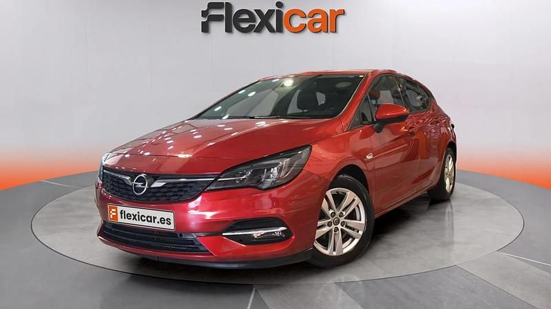 Usado Opel Astra GS Line 131 CV (96 kW) 2020 Rojo Utilitario