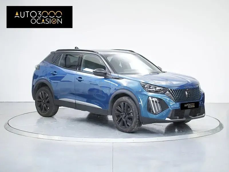 Käytetty Peugeot 2008 GT 145 HP (106 kW) 2025 Sininen Katumaasturi