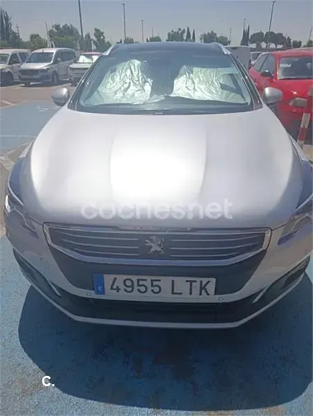 Usado Peugeot 508 SW Allure 120 CV (88 kW) 2018 Blanco Familiar
