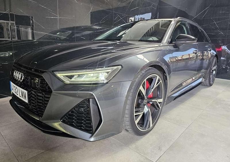 Usado Audi RS6 600 CV (441 kW) 2021 Gris Familiar