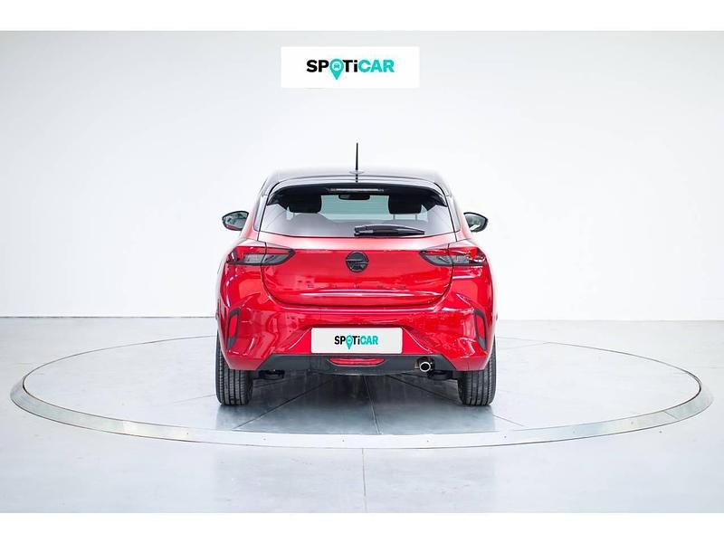 Nuevo Opel Corsa 100 CV (73 kW) 2026 Rojo Utilitario