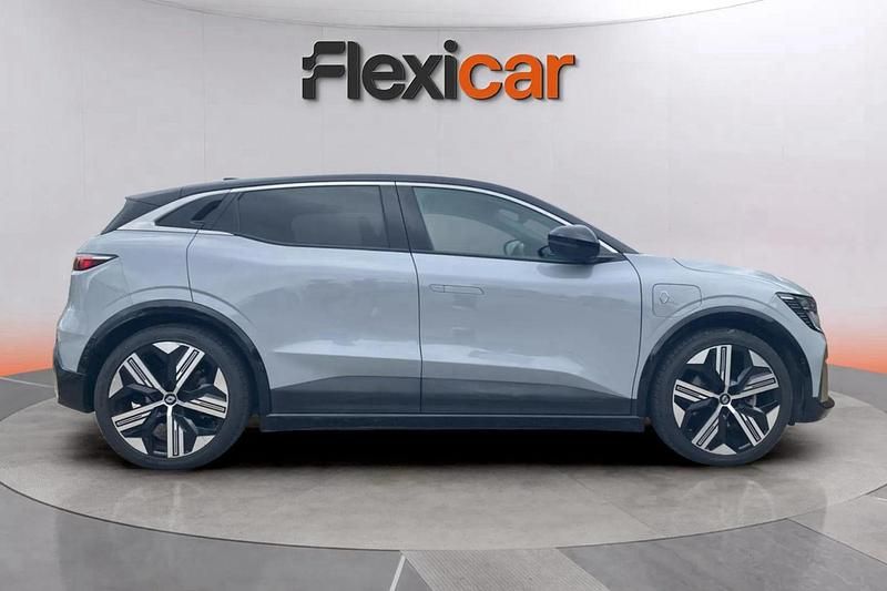 Usado Renault Megane E-Tech Techno 160 kW (218 CV) 2023 Gris Berlina