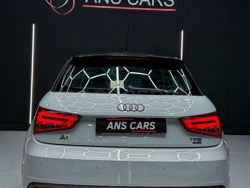 Usado Audi A1 Sportback Design 95 CV (69 kW) 2018 Blanco Utilitario