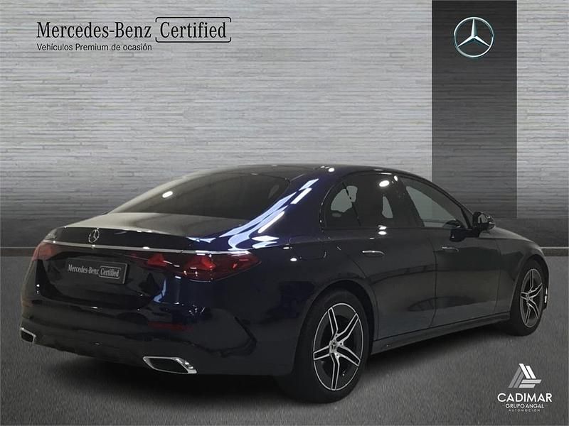 Usado Mercedes E220 197 CV (144 kW) 2025 Azul Berlina