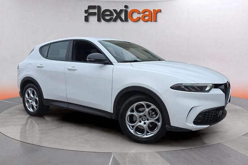 Blanco Usado 2023 Alfa Romeo Tonale Sprint SUV | 21.490 € (Precio justo) - Imagen 1/4