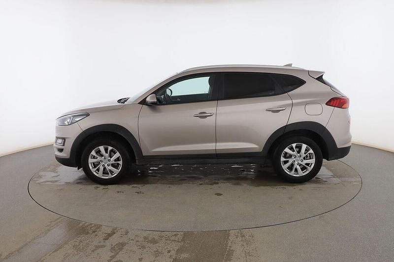 Usado Hyundai Tucson 132 CV (97 kW) 2019 Beige SUV
