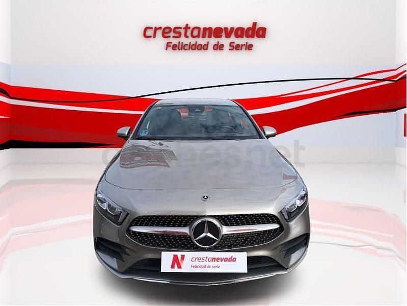Usado Mercedes A180 116 CV (85 kW) 2020 Gris / plata Berlina