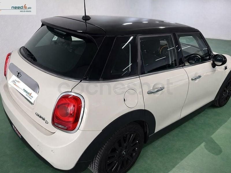 Usado Mini Cooper D 116 CV (85 kW) 2015 Blanco Utilitario