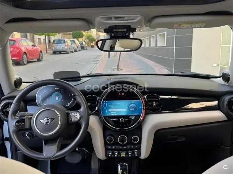 Usado Mini Cooper SE 135 kW (184 CV) 2023 Eléctrico Utilitario