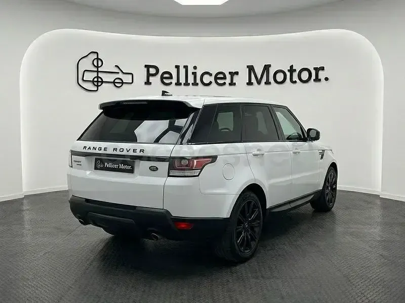 Usado Land Rover Range Rover Sport HSE Dynamic 306 CV (225 kW) 2017 Blanco SUV