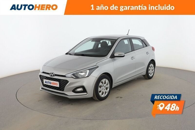 Gris Usado 2020 Hyundai i20 Berlina | 12.399 € (Precio justo) - Imagen 1/3
