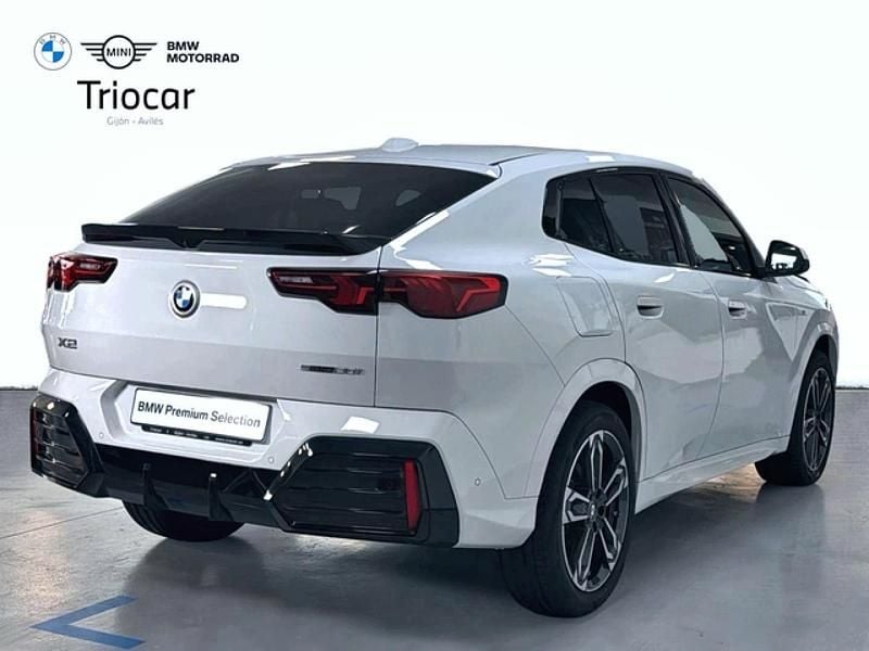Usado BMW X2 170 CV (125 kW) 2025 Alpinweiss (sólido) SUV