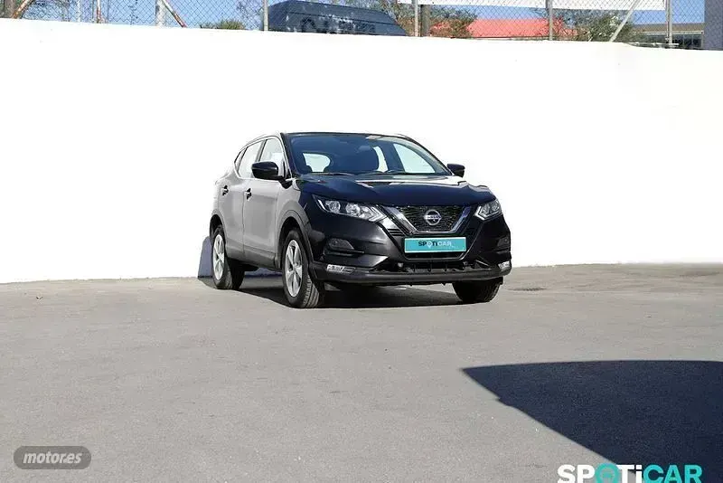 Usado Nissan Qashqai Acenta 140 CV (102 kW) 2019 Negro SUV