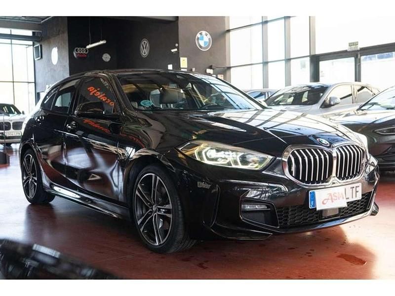 Usado BMW 118 Executive 150 CV (110 kW) 2021 Negro Utilitario
