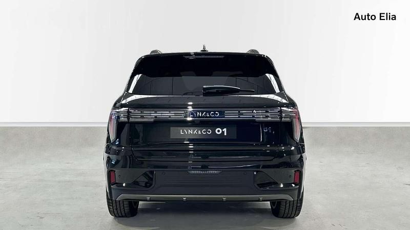 Usado Lynk & Co 01 280 CV (205 kW) 2025 Negro SUV