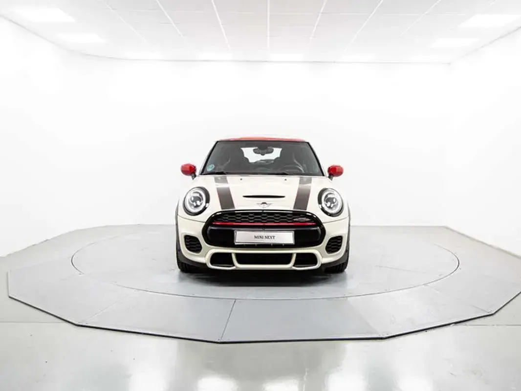 Usado Mini John Cooper Works 231 CV (169 kW) 2020 Blanco Utilitario