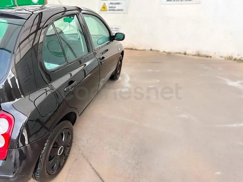 Usado Nissan Micra Visia 80 CV (58 kW) 2009 Negro Berlina
